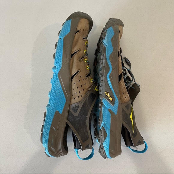 Hoka Men's Tor Trafa Shoe sandal Size 11 Vibram outdoor ruggedness support - Picture 11 of 16